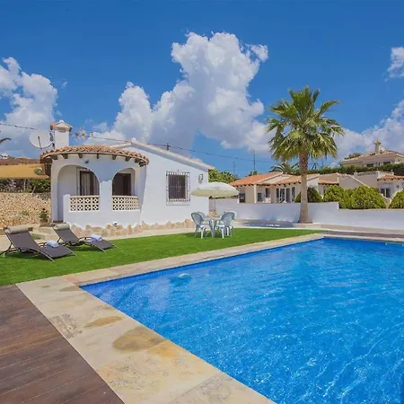 Neus - Plusholidays Villa