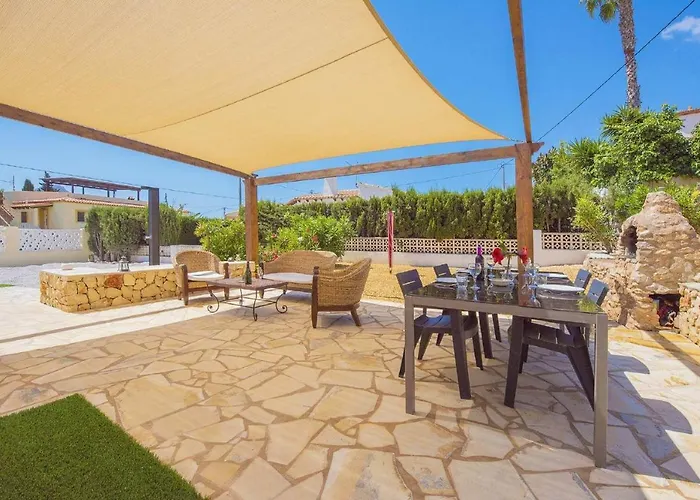 Neus - Plusholidays 빌라 *