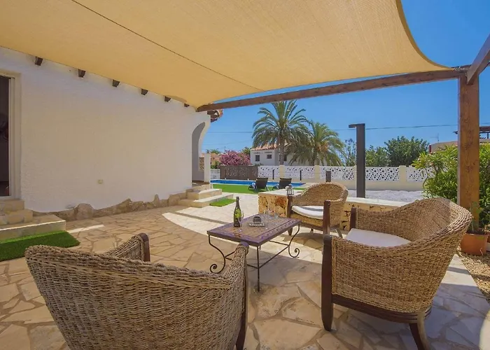 Вілла Neus - Plusholidays